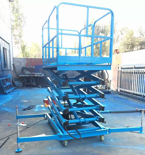 移動式升降機 移動式升降機