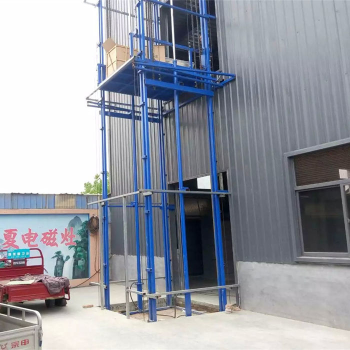 室外導軌式升降機